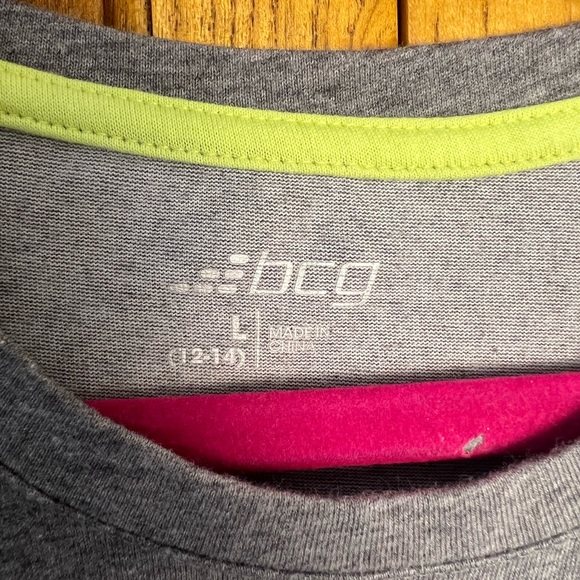 BCG Kindness Wins Rainbow Tee, Gray, Girl’s L (12/14) - Picture 4 of 4